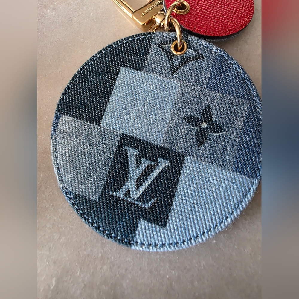 Louis Vuitton Patchwork Denim Key Charm - Picture 5 of 5